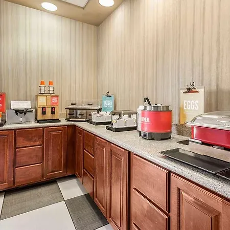 Hampton Inn Derby-Wichita Southeast 
